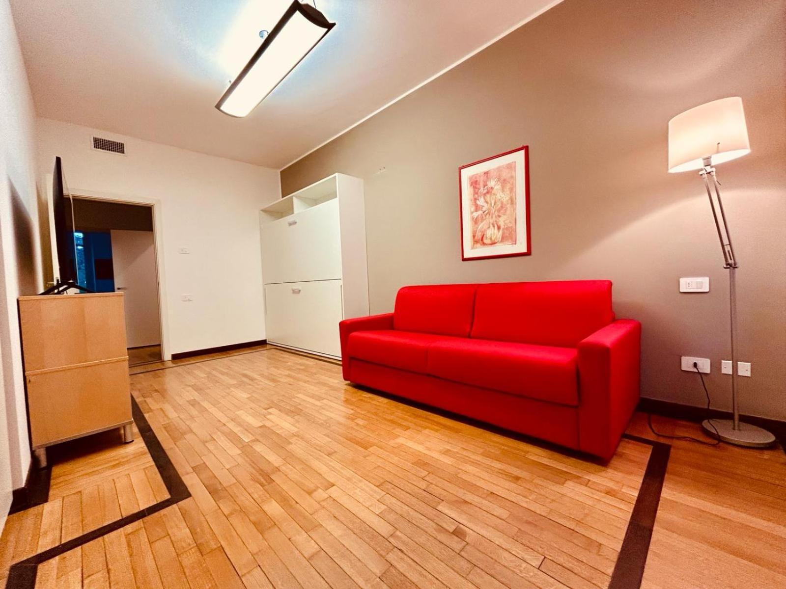 바레세 Kibilu - Via Medaglie D'Oro Centro Citta Con Parcheggio 아파트 외부 사진